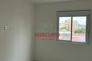 Apartamento &agrave; venda - 72m&sup2; - Centro