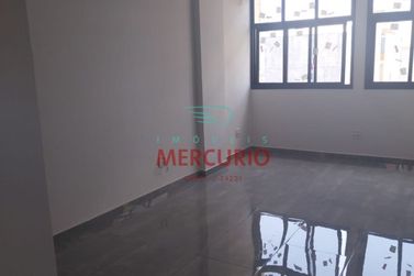 Sala Comercial &agrave; venda - 24m&sup2; - Centro