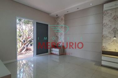 Casa &agrave; venda - 294m&sup2; - Centro