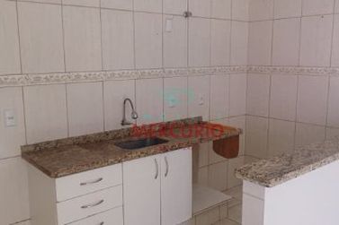 Casa &agrave; venda - 242m&sup2; - Vila Nova Nip&ocirc;nica