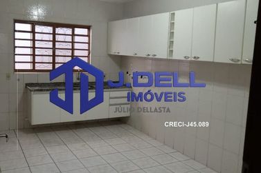 Casa &agrave; venda - 237m&sup2; - Dona Sarah