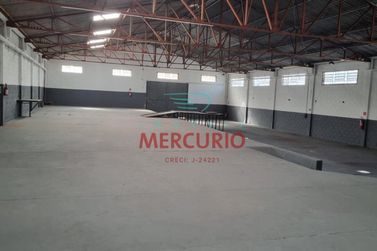 Sal&atilde;o Comercial para alugar - 900m&sup2; - Jardim Carvalho