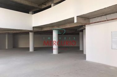 Ponto Comercial &agrave; venda - 789m&sup2; - Centro