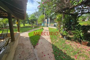 Ch&aacute;cara &agrave; venda - 150m&sup2; - &Aacute;rea Rural de Piratininga