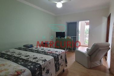 Casa &agrave; venda - 450m&sup2; - Residencial Vale Florido