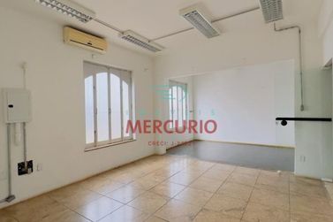 Sobrado &agrave; venda - 514m&sup2; - Centro