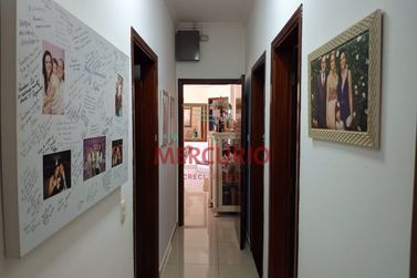 Casa &agrave; venda - 420m&sup2; - Jardim Colonial