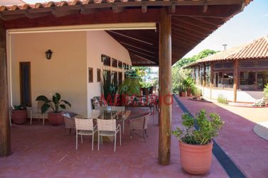 Casa &agrave; venda - 952m&sup2; - Jardim Shangri-L&aacute;