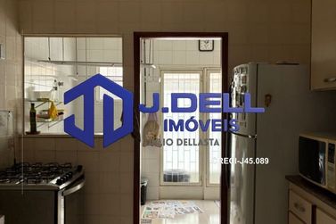 Casa &agrave; venda - 210m&sup2; - Universitaria