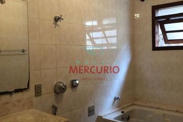 Casa &agrave; venda - 277m&sup2; - Parque Jardim Europa