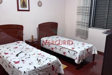 Casa &agrave; venda - 260m&sup2; - Jardim Conde Pinhal I