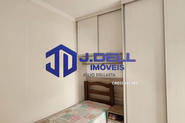 Casa &agrave; venda - 230m&sup2; - Jardim Terra Branca