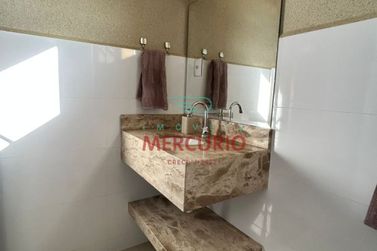 Apartamento &agrave; venda - 93m&sup2; - Centro