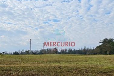 Terreno &agrave; venda - 913m&sup2; - Thermas de Santa Barbara