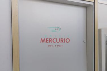 Sala Comercial &agrave; venda - 24m&sup2; - Centro
