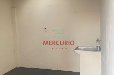 Casa para alugar - 200m&sup2; - Centro