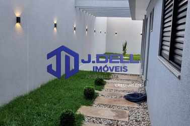Casa &agrave; venda - 186m&sup2; - Jardim Terra Branca