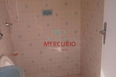 Casa &agrave; venda - 235m&sup2; - Centro
