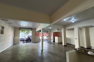 Sal&atilde;o Comercial para alugar - 135m&sup2; - Vila Mesquita
