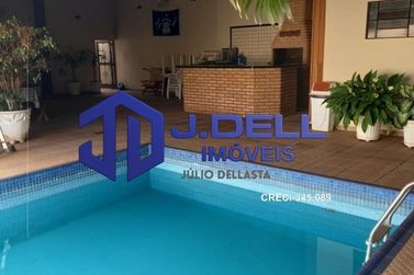 Casa &agrave; venda - 538m&sup2; - Vila Guedes de Azevedo
