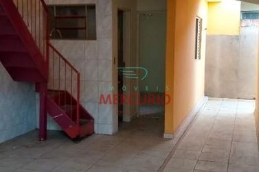 Casa &agrave; venda - 242m&sup2; - Vila Cardia