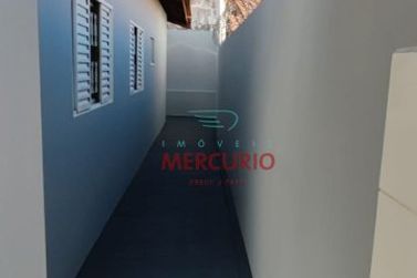 Casa &agrave; venda - 97m&sup2; - Parque Santa Edwiges