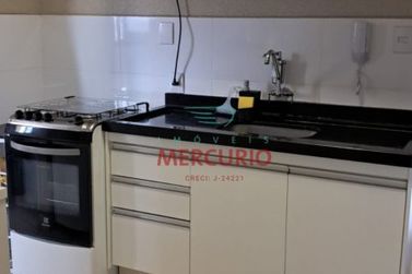 Apartamento &agrave; venda - 93m&sup2; - Centro