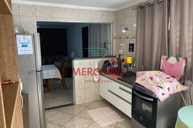 Casa &agrave; venda - 152m&sup2; - N&uacute;cleo Habitacional Mary Dota