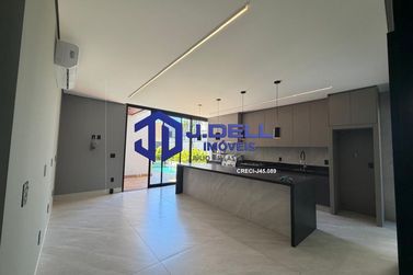 Casa &agrave; venda - 450m&sup2; - Lago Sul