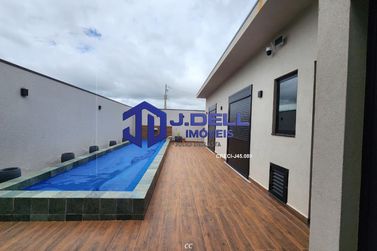 Casa &agrave; venda - 300m&sup2; - Residencial Villa de Le&oacute;n