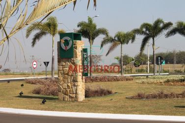 Terreno &agrave; venda - 372m&sup2; - Samambaia Parque Residencial