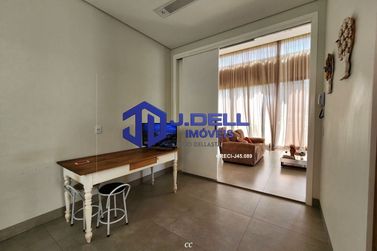 Casa &agrave; venda - 387m&sup2; - Tambor&eacute;