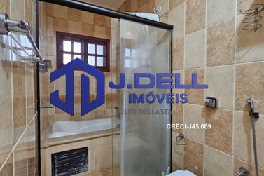 Casa &agrave; venda - 358m&sup2; - Serrao