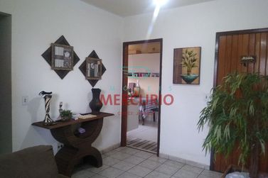 Apartamento &agrave; venda - 65m&sup2; - Jardim Auri Verde