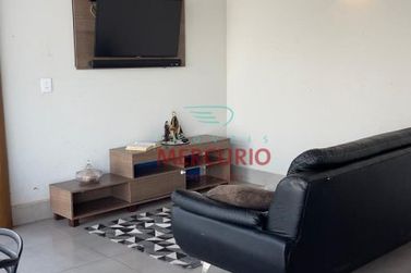 Ch&aacute;cara &agrave; venda - 150m&sup2; - Vale do Igap&oacute;
