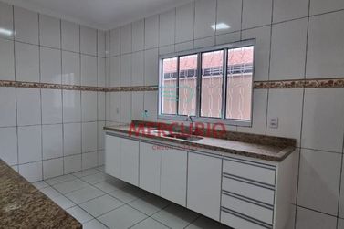 Casa &agrave; venda - 102m&sup2; - Jardim Helena