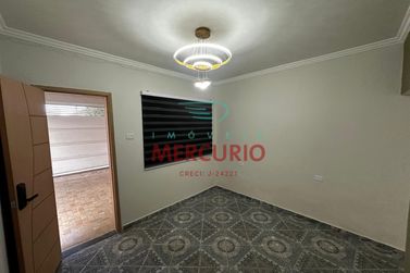 Casa &agrave; venda - 138m&sup2; - Parque Jaragu&aacute;