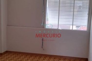 Apartamento &agrave; venda - 93m&sup2; - Centro