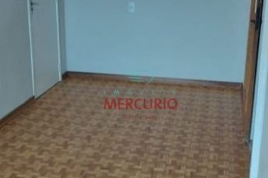 Apartamento &agrave; venda - 93m&sup2; - Centro