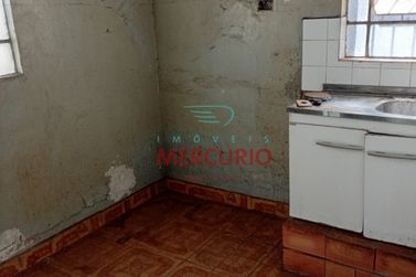 Casa &agrave; venda - 222m&sup2; - Centro