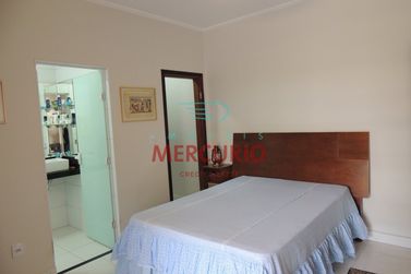 Casa &agrave; venda - 296m&sup2; - Jardim Terra Branca