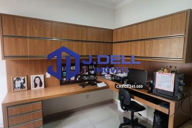 Casa &agrave; venda - 230m&sup2; - Jardim Terra Branca