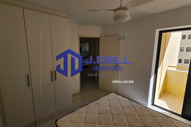 Apartamento &agrave; venda - 60m&sup2; - Infante Dom Henrique