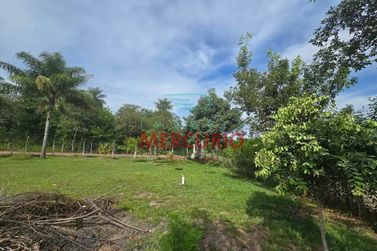 Ch&aacute;cara &agrave; venda - 150m&sup2; - &Aacute;rea Rural de Piratininga