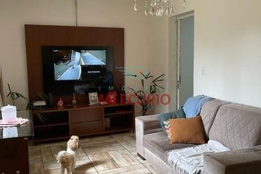 Casa &agrave; venda - 180m&sup2; - N&uacute;cleo Residencial Presidente Geisel