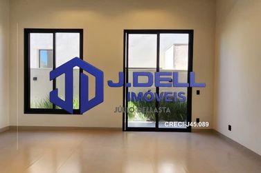 Casa &agrave; venda - 300m&sup2; - Residencial Villa de Le&oacute;n