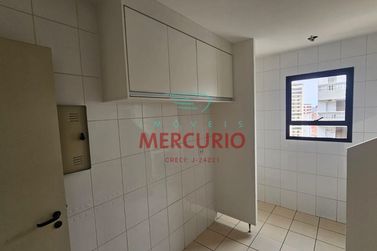 Apartamento &agrave; venda - 76m&sup2; - Jardim Infante Dom Henrique