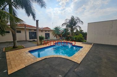 Ch&aacute;cara &agrave; venda - 888m&sup2; - Quinta da Bela Olinda