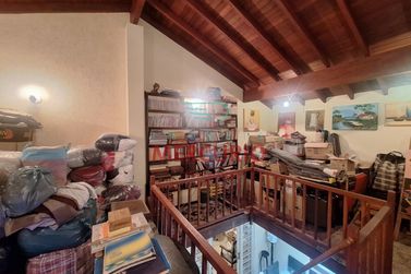 Casa &agrave; venda - 375m&sup2; - Vila Nova Santa Clara