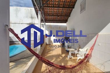 Casa &agrave; venda - 400m&sup2; - Bela Vista